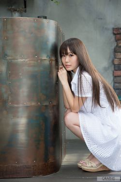 女家教林佩佩